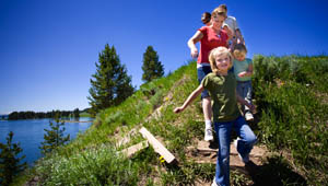 5 Family-Friendly Hikes in National Parks