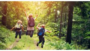 10 Reasons Why Kids Need to Spend Time Outdoors