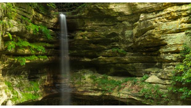 Starved Rock State Park Chicago Weekend Getaway