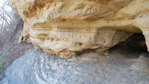 Indian Cave State Park